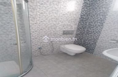 Villa avec jardin et piscine à vendre à Hammamet Sud51355351