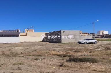 Un lot de terrain de 354 m² à vendre à Korba 51355351