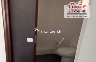 Bureau Nostre à Louer à La Soukra