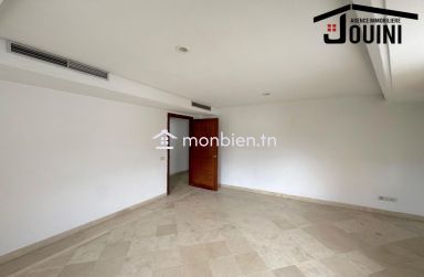 Bureau H+3 A Beb Saadoun Centre Tunis