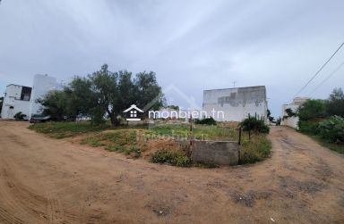 Lot de terrain de 240 m² à Hammamet à vendre à 110 MD 51355351