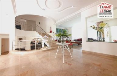 Villa Dikemark à Louer à Gammarth