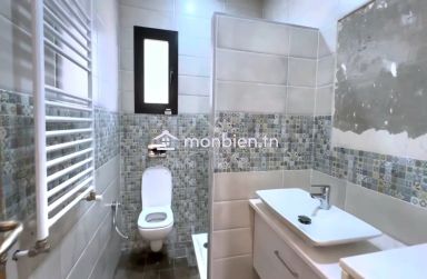 Charmante villa avec piscine à vendre à Hammamet 51355351