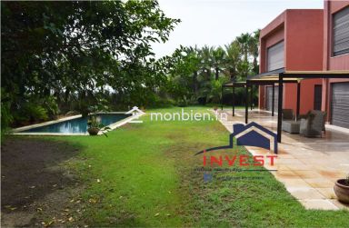 Magnifique villa meublée avec vue panoramique sur le Golf de Gammarth