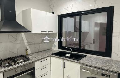 Réf : L1192 Appartement Floral