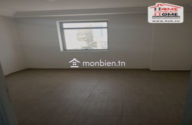 Bureau H2 Zoya à Louer à Cité El Ghazela