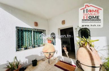 Villa Enarya à Vendre à L'Aouina