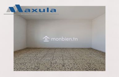 À VENDRE APPARTEMENT S+2 SANS VIS-À-VIS À RADES SNIT