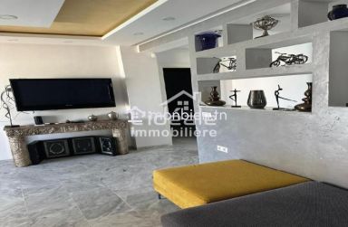 Disponible à la location à l’année une charmante villa proche de jinen Hammamet