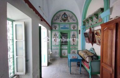 Maison arabe S+2 avec garage à vendre à Hammamet 51355351