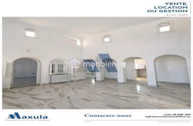 À LOUER VILLA S+4 À USAGE BUREAUTIQUE FACE À LA MER DE RADES PLAGE