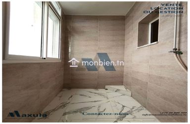 À VENDRE APPARTEMENT S+2 AU 1ER ÉTAGE À RADES SNIT