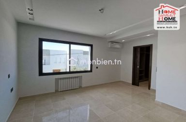 Triplex Alice à Vendre à La Soukra