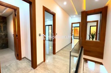 Villa toute neuve S+5 avec piscine à vendre à Hammamet Sud 51355351