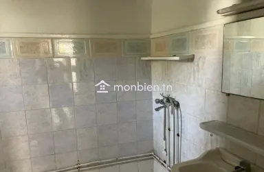 une maison à louer au Bardo