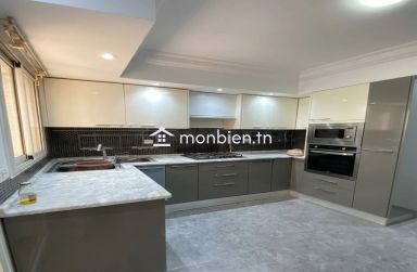 *À Louer – Appartement S+3 Haut Standing à El Manar**