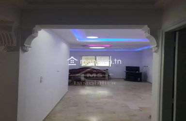 2 étages de villa indépendans à Hammamet Sud à vendre 51355351