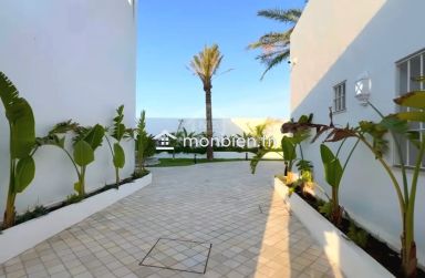 Charmante villa avec piscine à vendre à hammamet 51355351