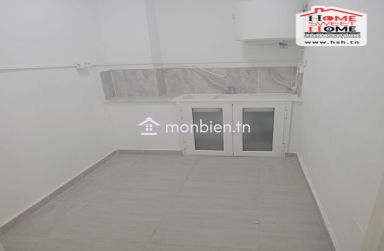 Bureau H2 Zoya à Louer à Cité El Ghazela