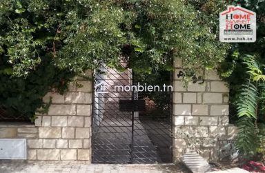 Etage de Villa Tiras à Vendre à Bardo