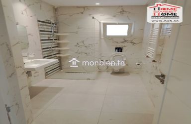 RDC de Villa S3 Bahja à Louer à Kheireddine