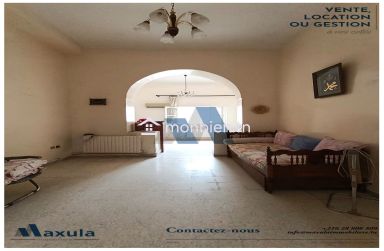 À VENDRE MAISON S+2 DE PLAIN PIEDS À RADES VILLE