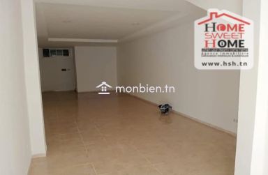 Local Commercial renay à Louer à Ain Zaghouan Nord