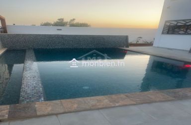 A vendre à Manaret Hammamet, Villa S+5 avec piscine 51355351