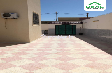 Villa de 400 m² à M'saken