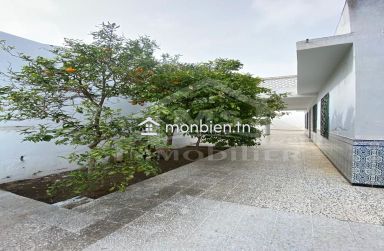 On met on vente chez notre agence MS_IMMOBILIER une belle maison à Nabeul