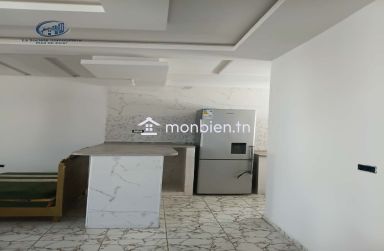 Magnifique Appartement S+2 Meublé à Hay El Khadhra