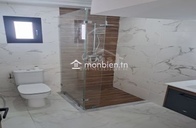 Villa toute neuve avec piscine à Hammamet Sud à vendre 51355351