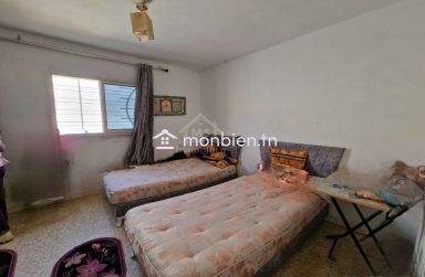 Maison avec garage et jardin à Hammamet Sud à vendre 51355351