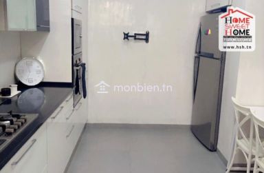 RDC de Villa Lorienya  Meublé à Louer à La Marsa Corniche