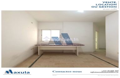 À LOUER BUREAU A+2 AU 2ÈME ÉTAGE À RADES ROUTE DU PORT