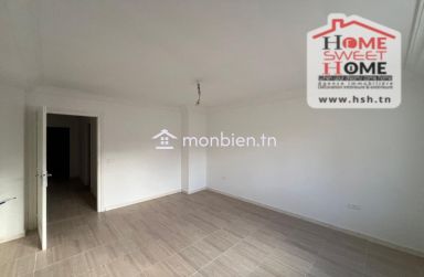 Bureau Samuele à Louer à L'Aouina