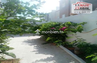 Villa Maliva à vendre à cité Diar Ben Mahmoud à El Agba