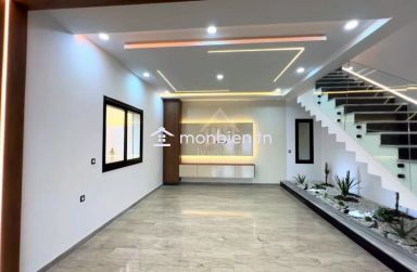 Villa toute neuve S+5 avec piscine à vendre à Hammamet Sud 51355351