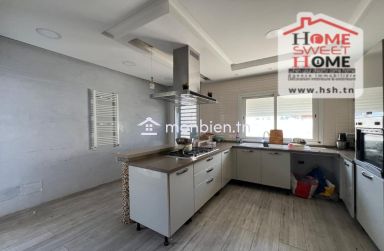 Villa Rosay à Vendre à Ain Zaghouan Nord