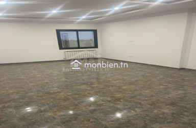 A vendre à Manaret Hammamet, Villa S+5 avec piscine 51355351