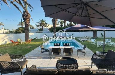 Villa d’exception à louer – Séjour de prestige en bord de mer à Hammamet