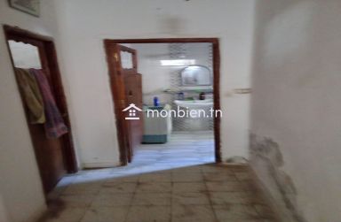 Maison de ville quartier Warda Oued Ellil