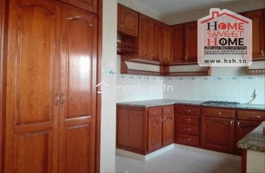 Etage de Villa S3 Phirouza à Vendre au Kram