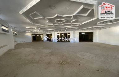 Local Zimbra à Louer à Tunis