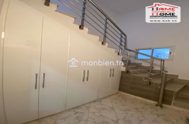 Etage de Villa S3 Aster à Louer à Cité EL Moez La Marsa