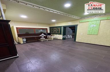 Local David à Louer à Lafayette