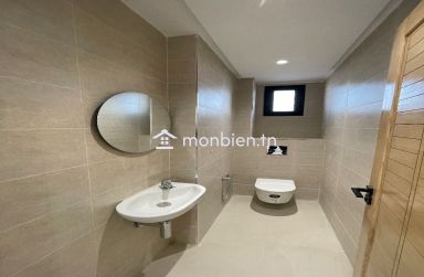 À louer – Bureaux neufs S+1 et S+2 à Monastir Centre-Ville