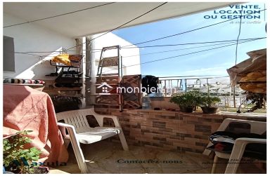 À VENDRE APPARTEMENT S+2 RÉNOVÉ À RADES SNIT (CHEMINOT)