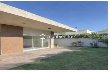 Villa plain pied à la Sokra côté l'Aéroport