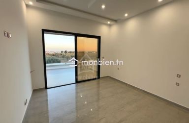 Villa S+4 toute neuve avec piscine à vendre à Hammamet Sud 51355351